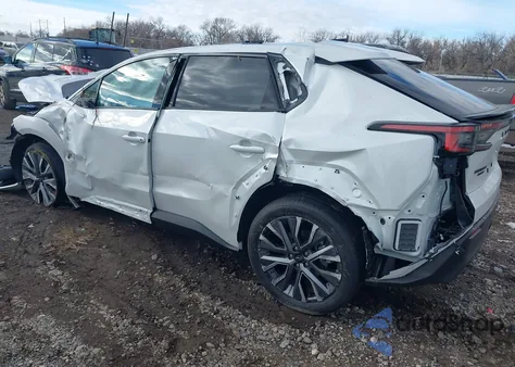 2026 Subaru Solterra z USA, uszkodzony, nr VIN JTMBDAFCOTJ001099